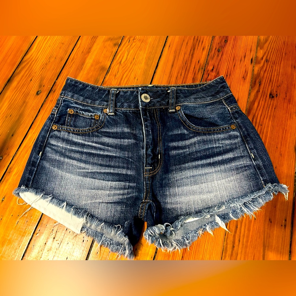 American Eagle Women’s Frayed Jean Shorts